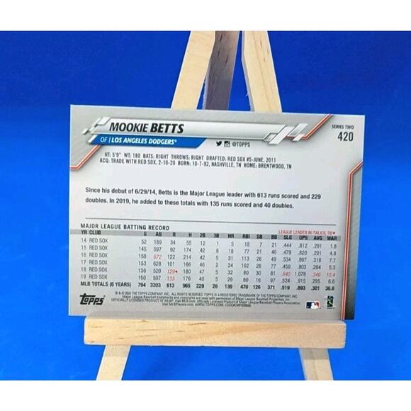 2020 Topps Series Two - Mookie Betts #420 Batting LA Dodgers - Picture 4 of 5